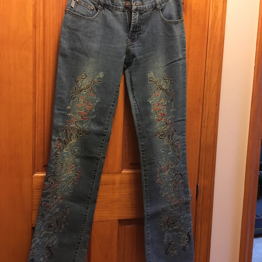 Max studio embroidered jeans